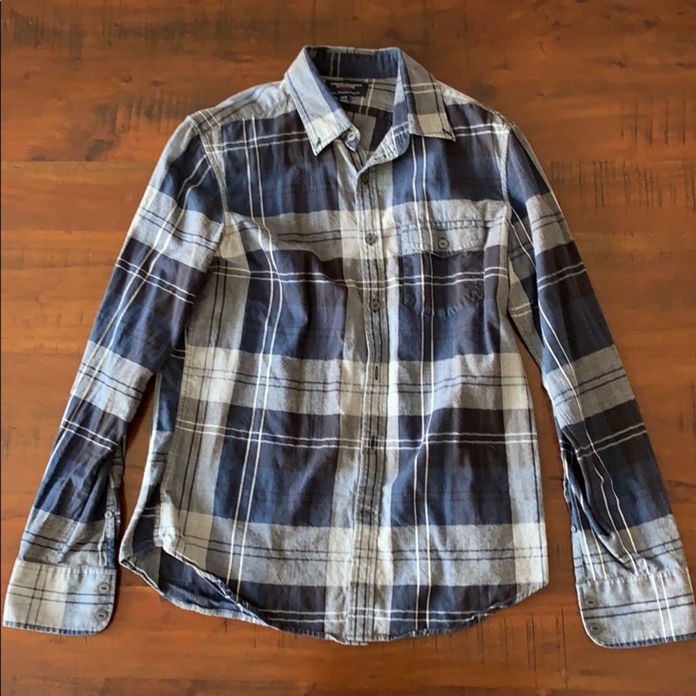 American Eagle Slim Fit Button Down Shirt | M